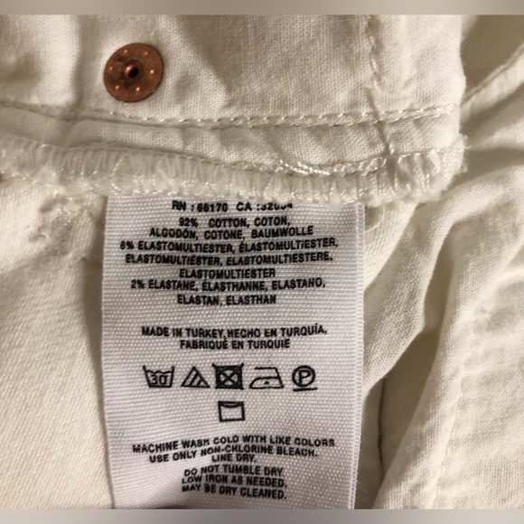 Anthropologie - Pilcro Embroidered Hem Flare Cropped Jean - Picture 14 of 14